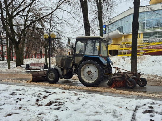 В Иванове прочищают дождеотводы и ликвидируют подтопления